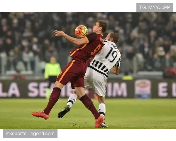 巴拉克与埃斯科巴同期职业生涯中进攻与防守角色的分化趋势分析