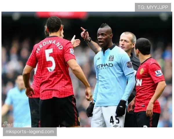 巴洛特利又在更衣室放烟花了？这人到底怎么花掉上亿年薪的